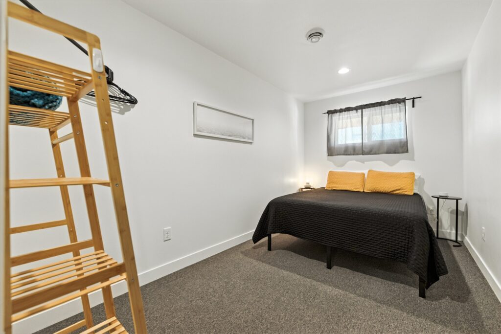 18-MIllersBaySuite_018
