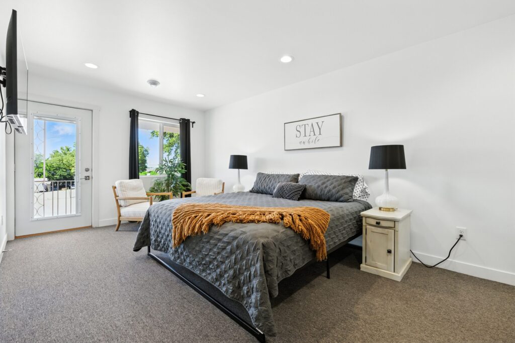 22-MIllersBaySuite_022