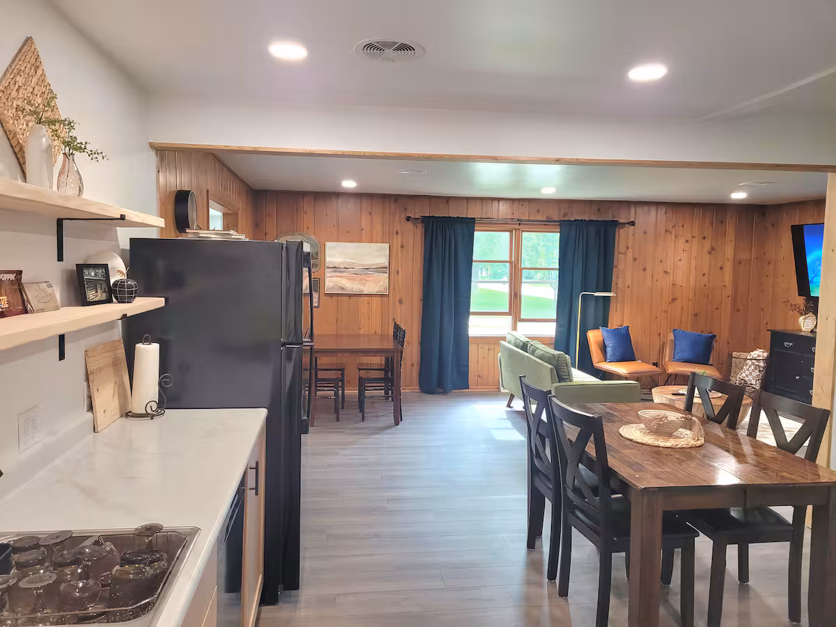 abbie cabin - dining room and living room