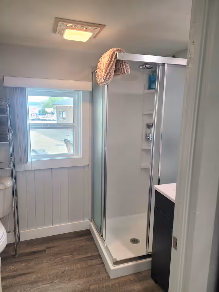 cottage shower